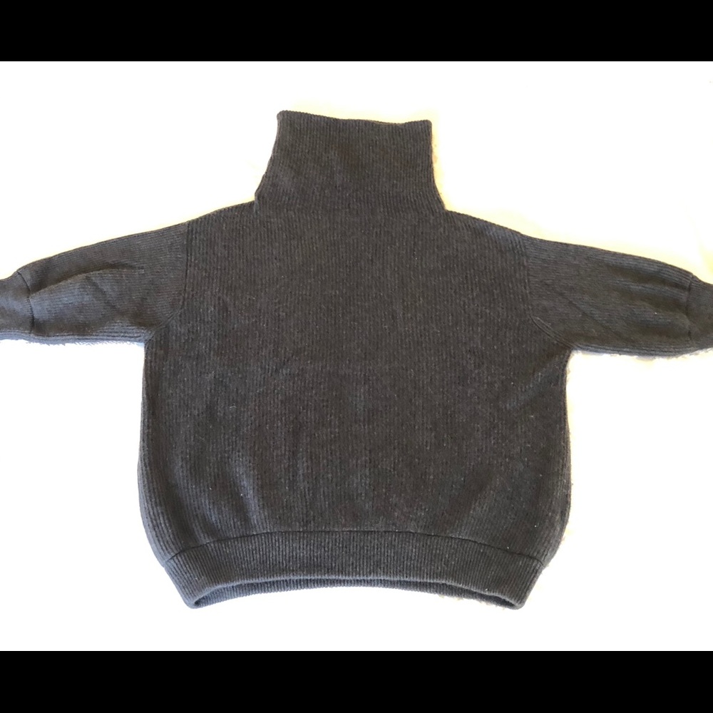 Oversized balloon sweater